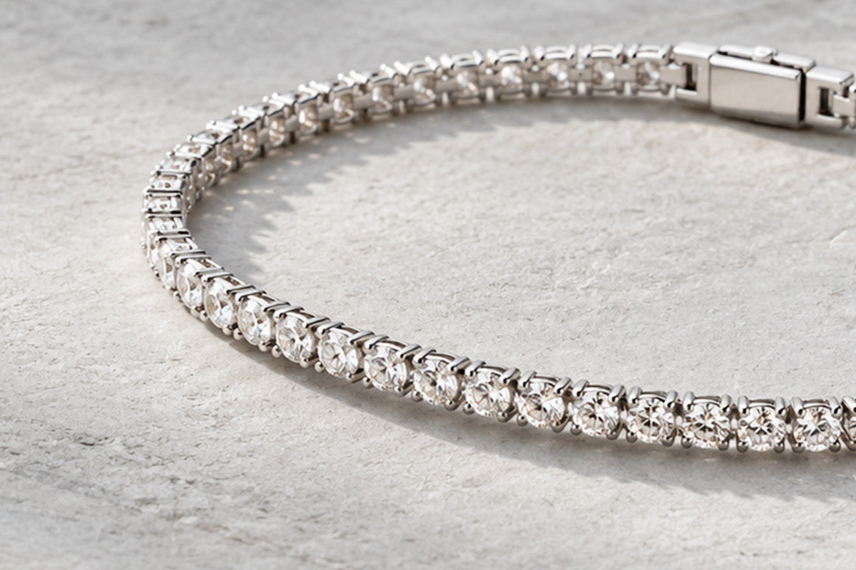 How to Choose the Right Tennis Bracelet Size?